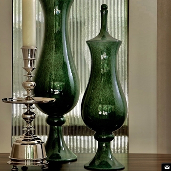 Urn - Tower Emerald SMALL 8W/28H