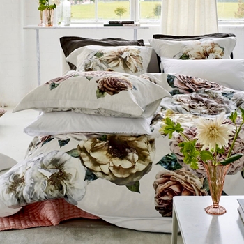 Designers Guild Pahari Cameo Bedding