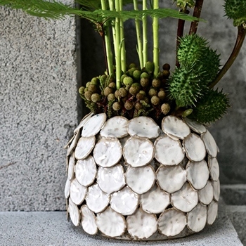 Petal Pot Oyster 7W/5H, 8W/7H