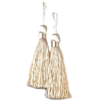 Key-Tassel Elegance Pair 3.5IN White