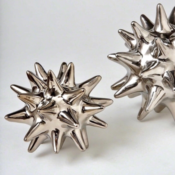 Globe - Urchin Silver SMALL 5.5N
