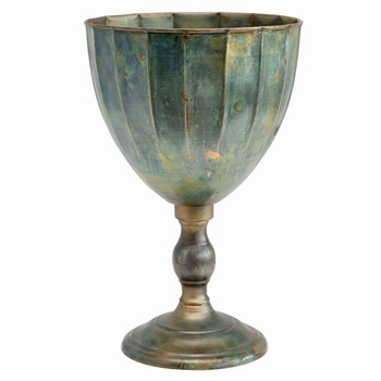 Urn - Chalice Fluted Verde  9W/14H *